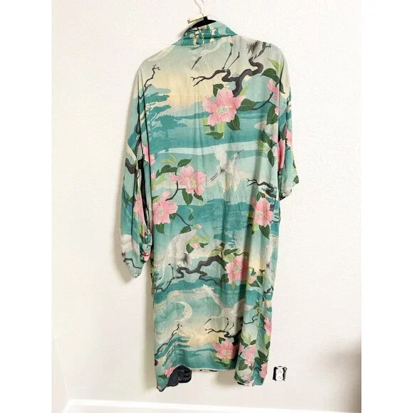 Spell And The Gypsy Collective Nightingale Reversible Kimono Floral Size‎ S/M - Picture 4 of 8